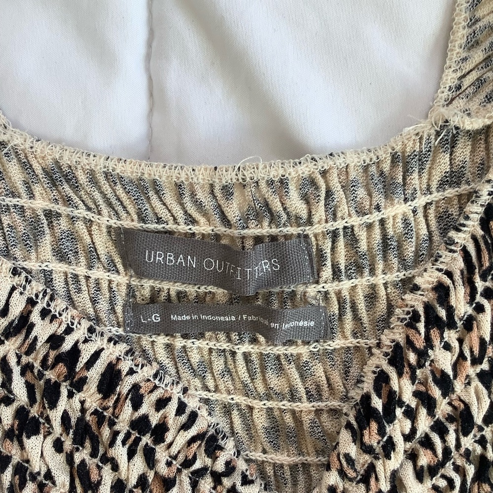 urban outfitters womens animal print crop peplum top size Large - Picture 8 of 10